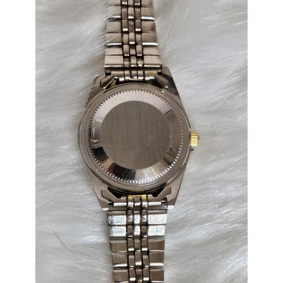 Beauriful Calvin Hill Ladies Two Tone Blue Dial Quartz Watch New Battery Runs - Picture 9 of 12